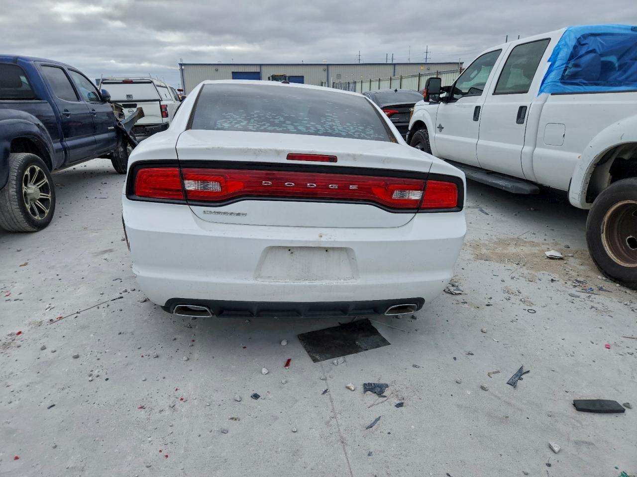 Dodge Charger Se Image 5