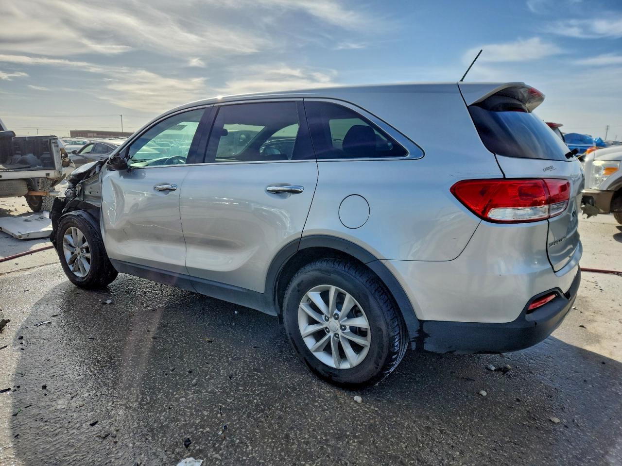 Kia Sorento Lx Image 2