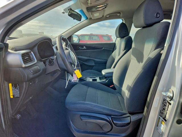 Kia Sorento Lx Image 3