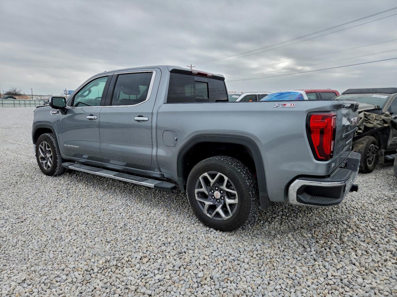 GMC Sierra K1500 Slt Image 3