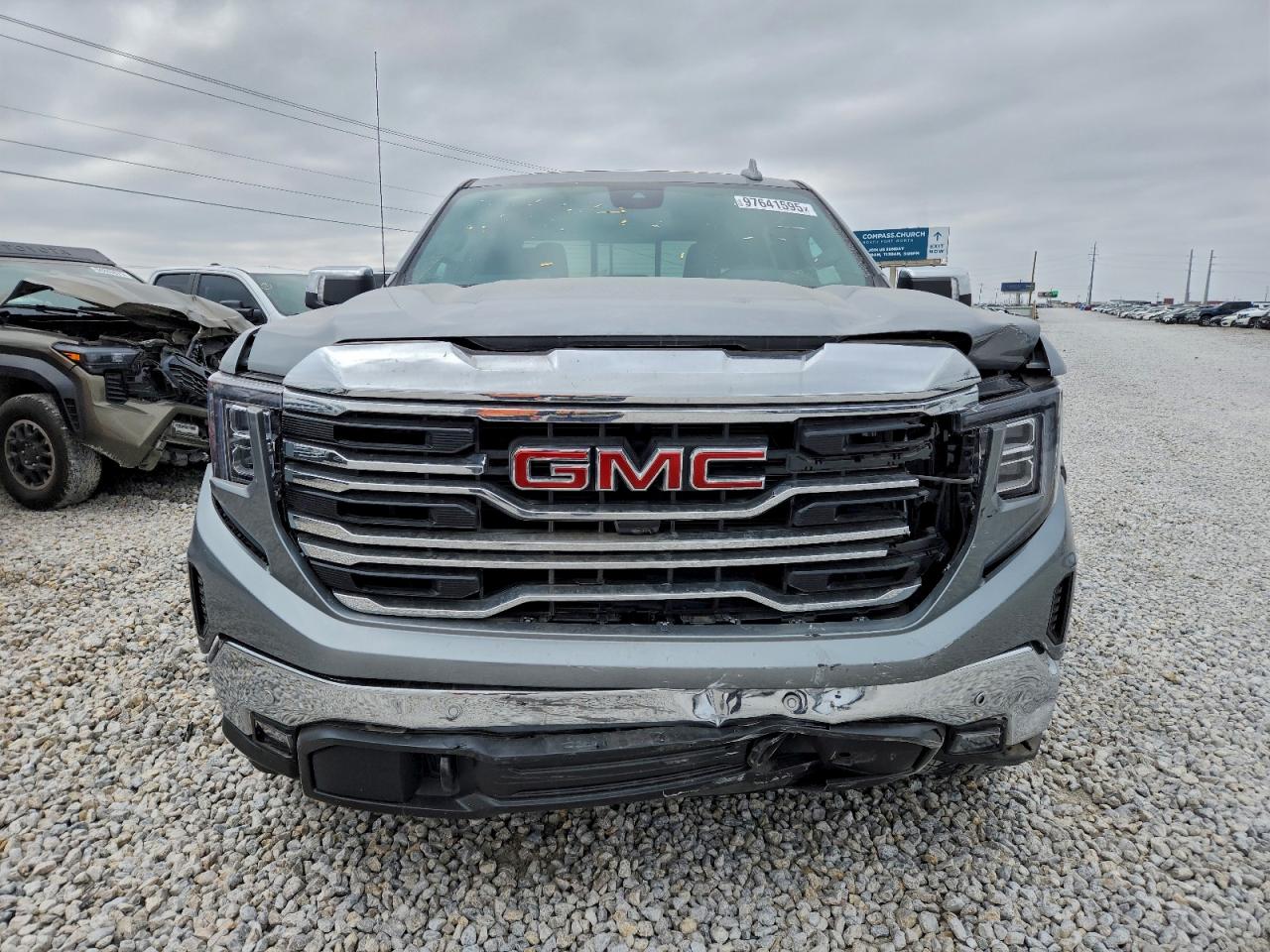 GMC Sierra K1500 Slt Image 11