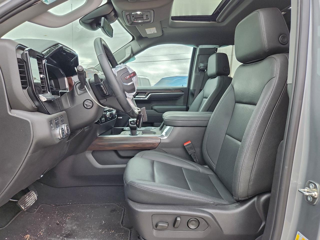 GMC Sierra K1500 Slt Image 4