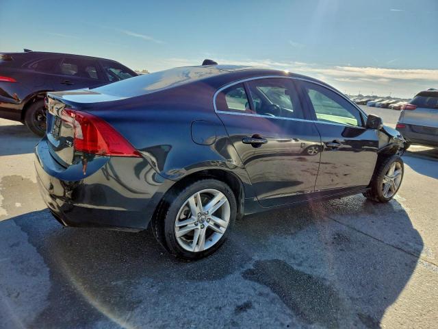 Volvo S60 Premier Image 3