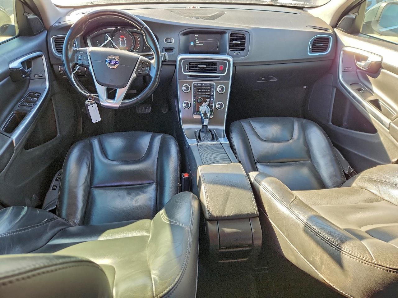 Volvo S60 Premier Image 13