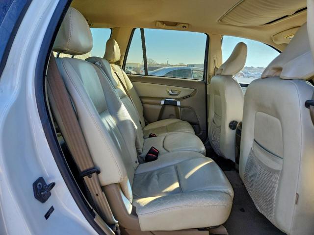 Volvo XC90 3.2 Image 9