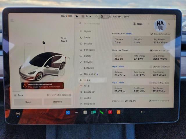 Tesla Model 3 Image 11