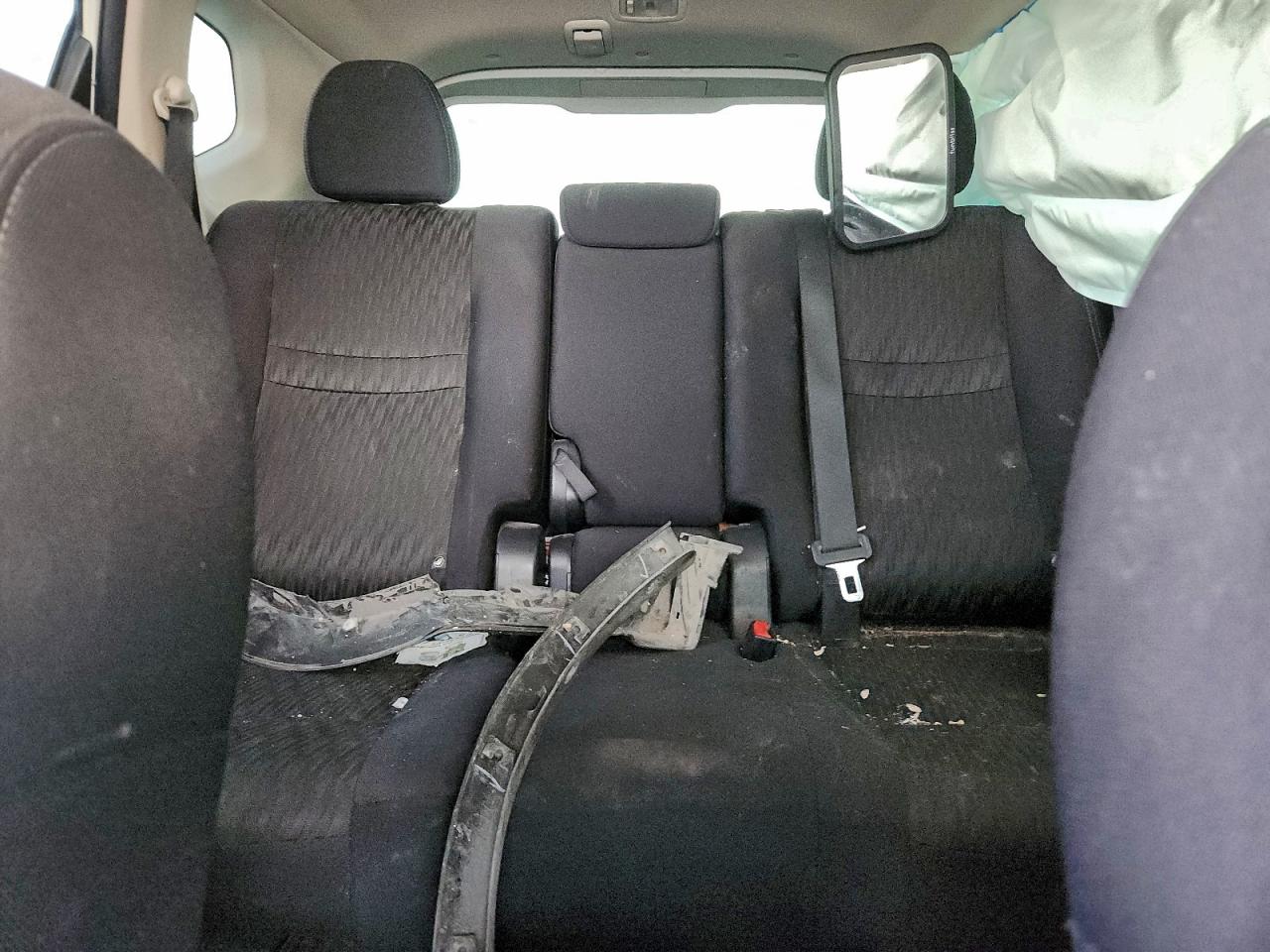 Nissan Rogue S Image 8