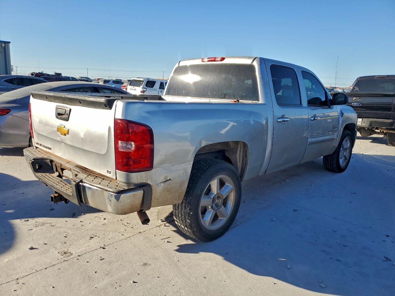 Chevrolet Silverado C1500 Lt Image 6