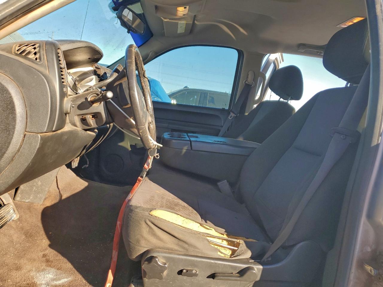 Chevrolet Silverado C1500 Lt Image 7