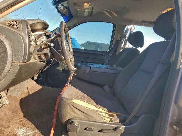 Chevrolet Silverado C1500 Lt Image 7