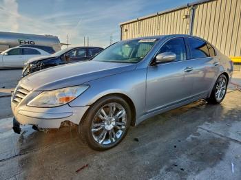  Salvage Hyundai Genesis