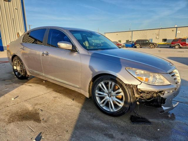 Hyundai Genesis 4.6l Image 2