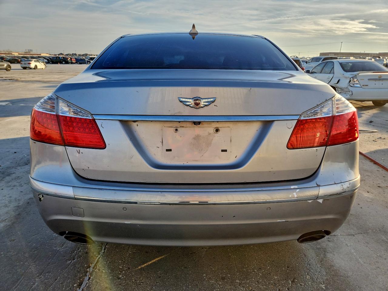 Hyundai Genesis 4.6l Image 5