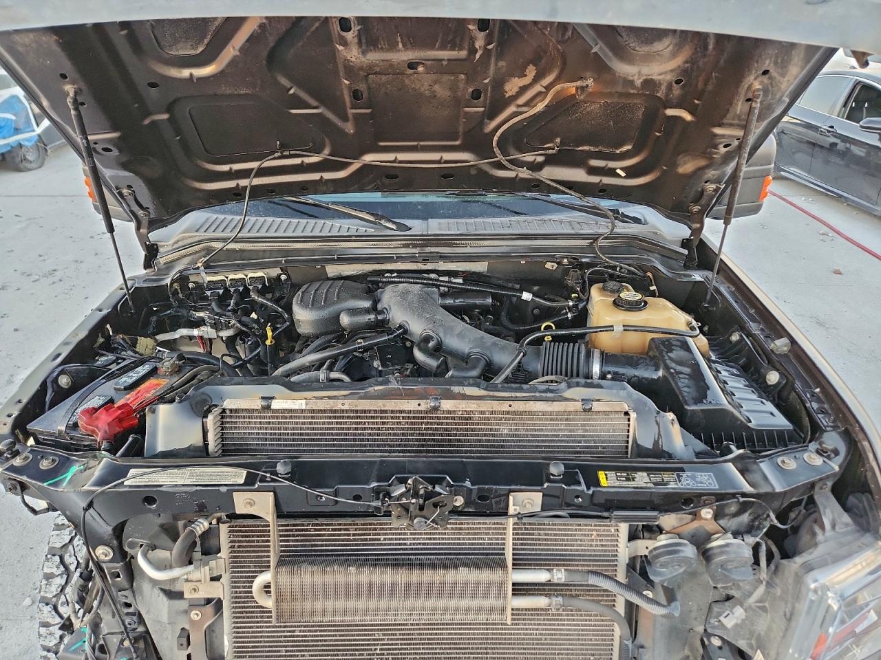 Ford F-250 Super Duty Image 13