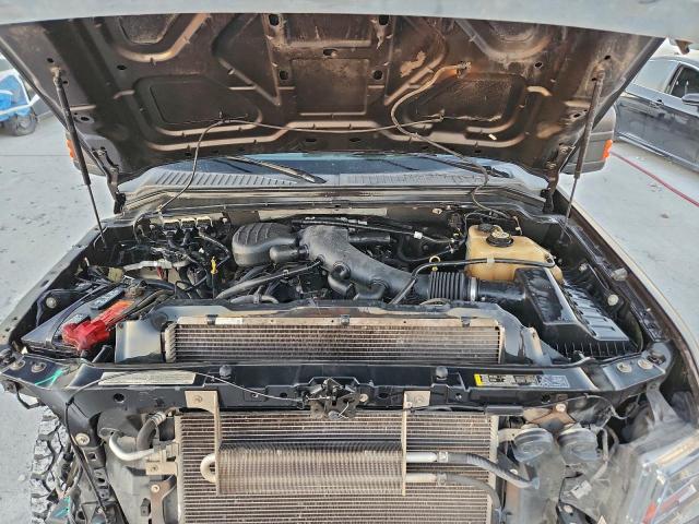 Ford F-250 Super Duty Image 13