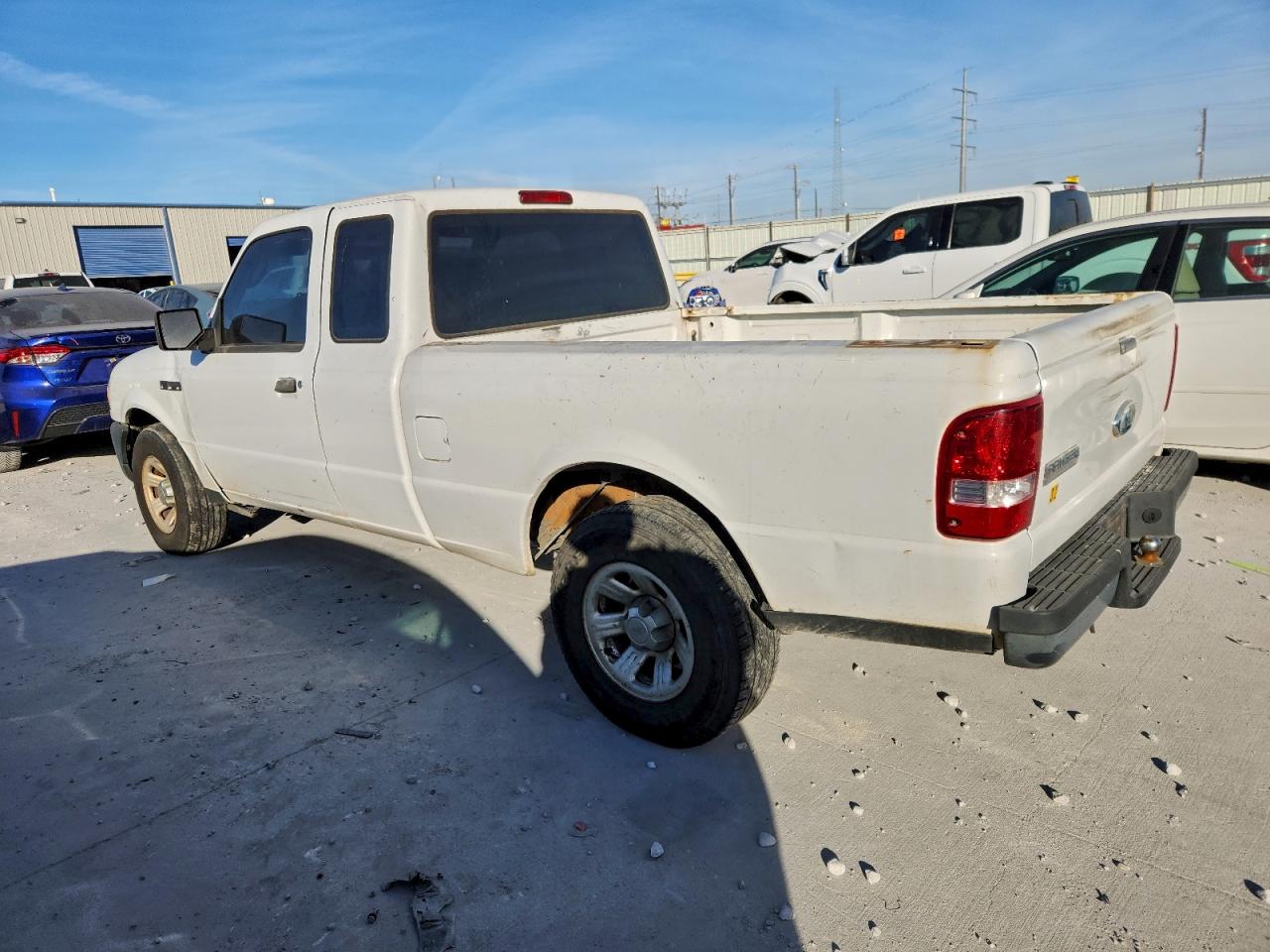 Ford Ranger Super Cab Image 2