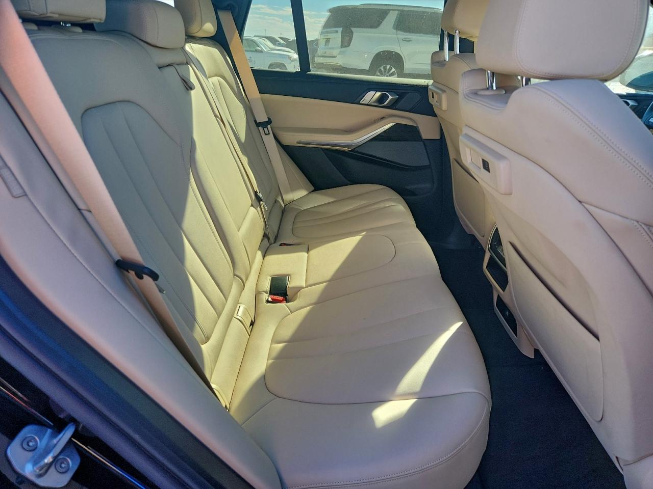 BMW X Series Sdrive 40i Image 10