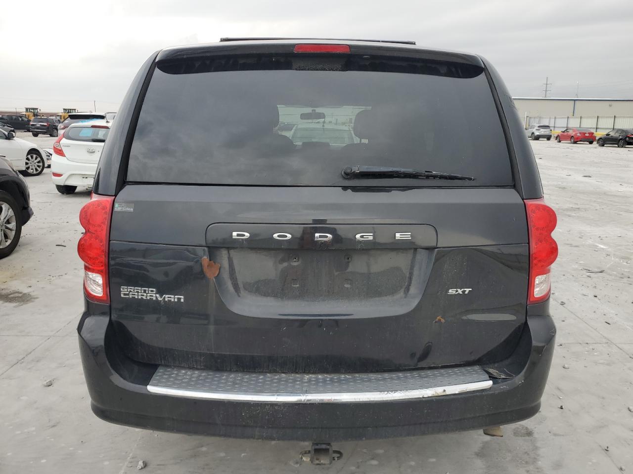 Dodge Caravan Sxt Image 13