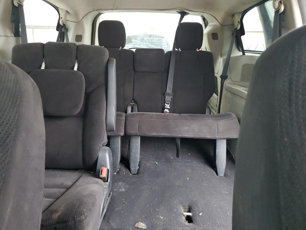 Dodge Caravan Sxt Image 9