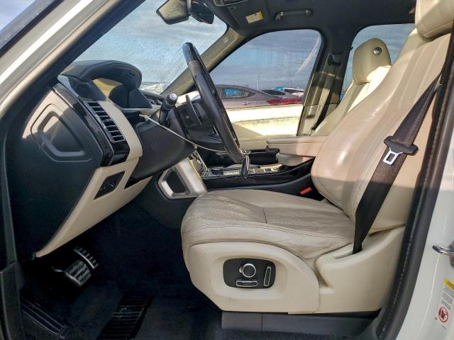 Land Rover Range Rover Supercharged Image 9