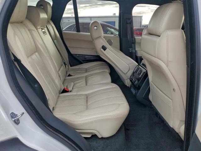 Land Rover Range Rover Supercharged Image 12