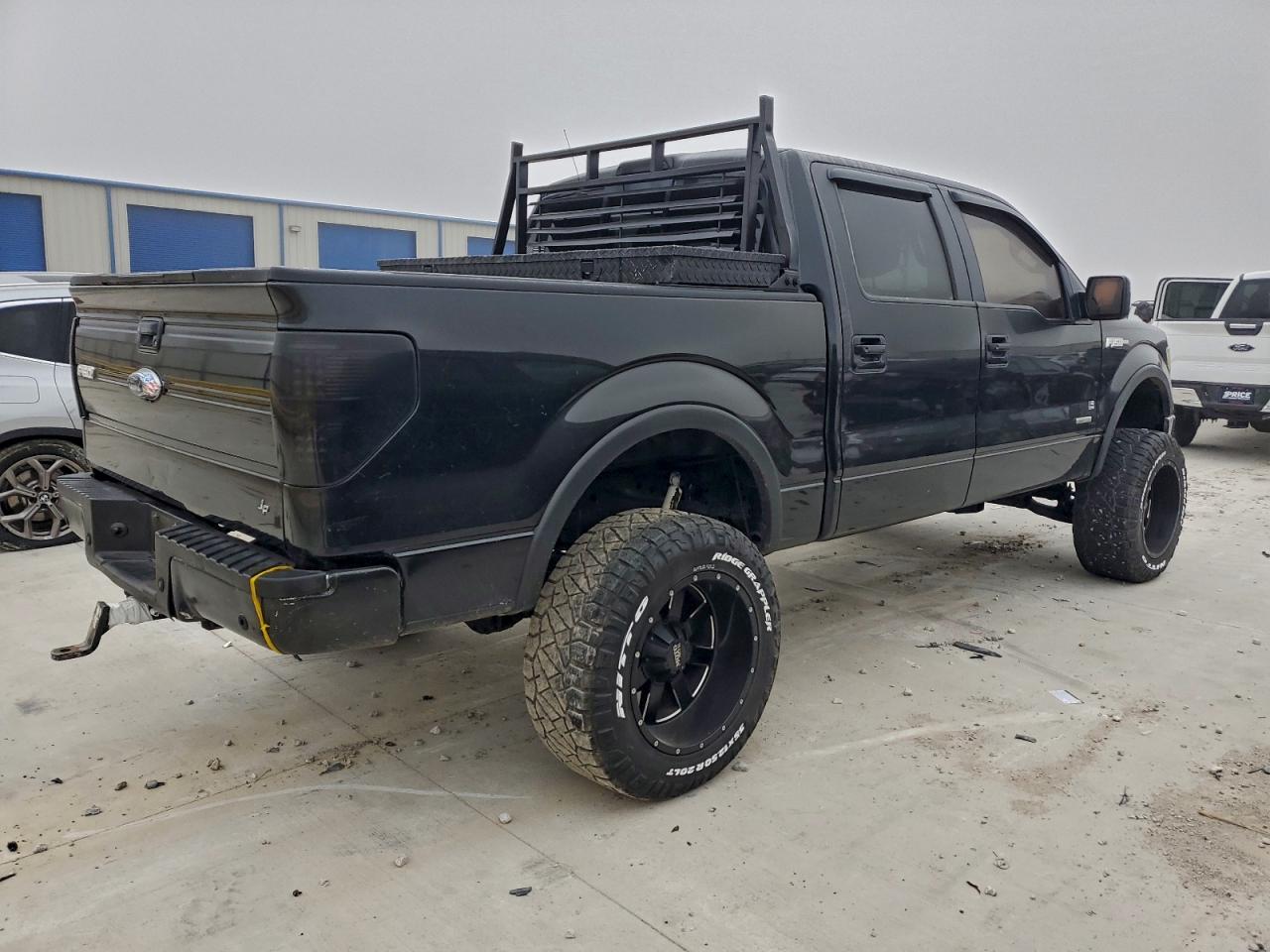 Ford F-150 Supercrew Image 2