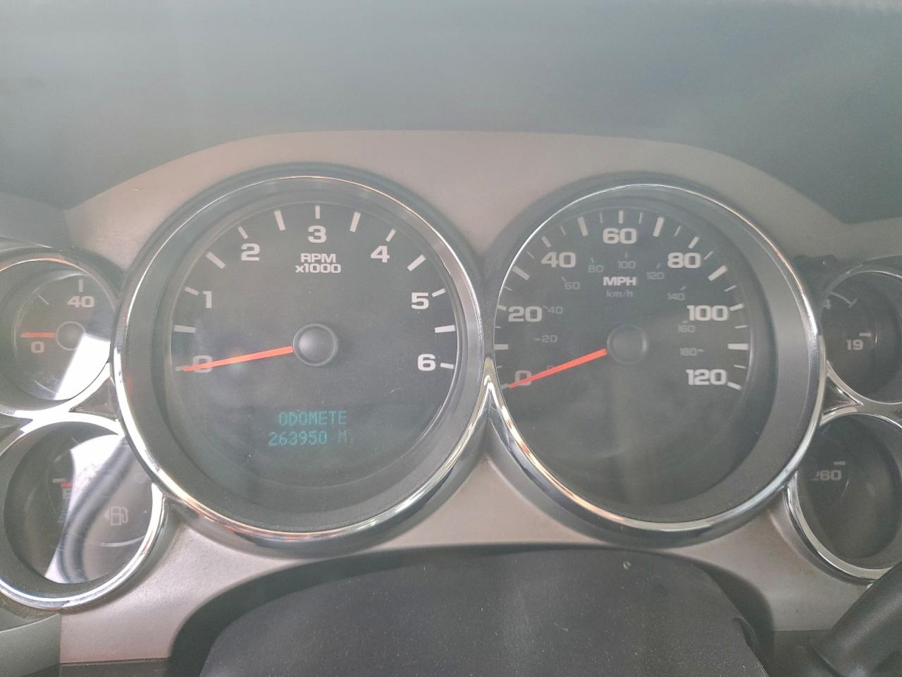 Chevrolet Silverado C1500 Lt Image 12