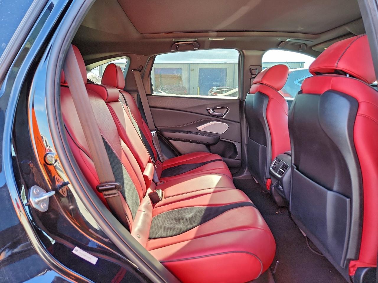 Acura RDX A-spec Image 12