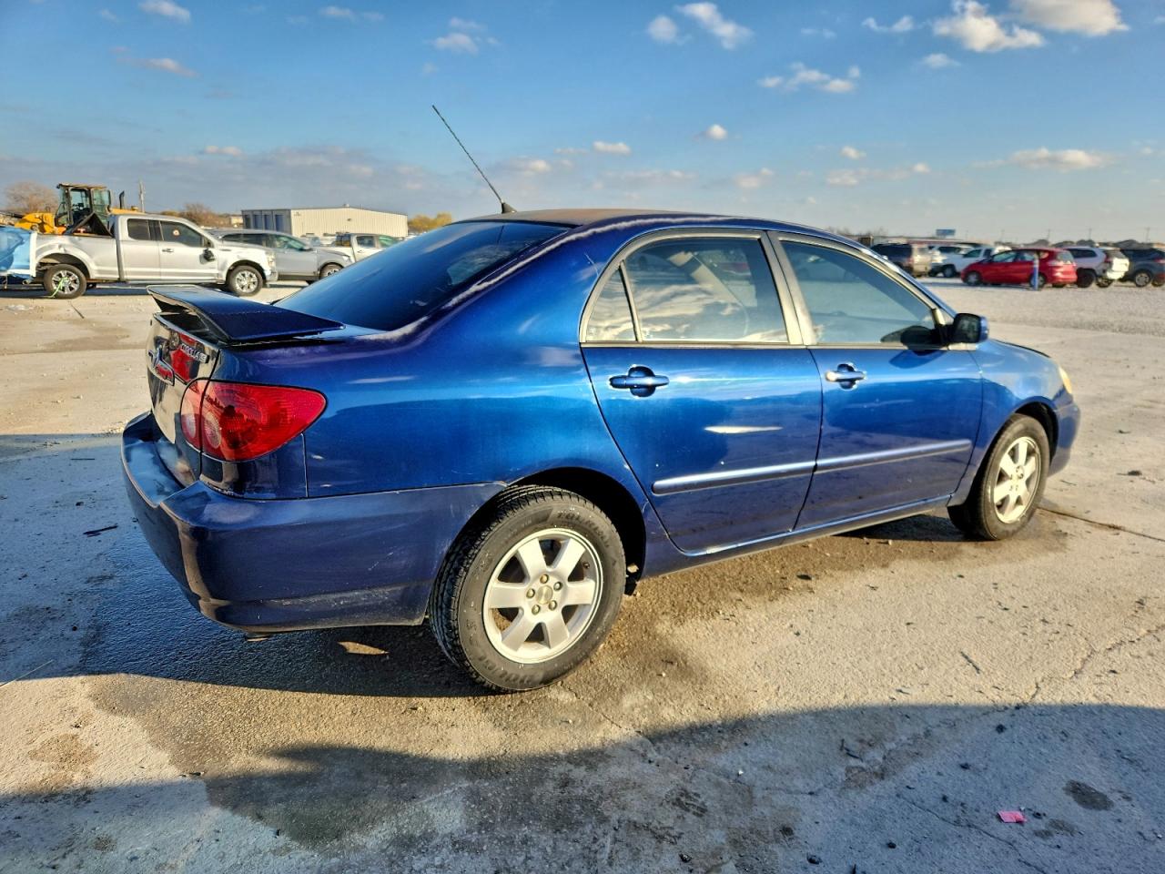 Toyota Corolla Ce Image 3