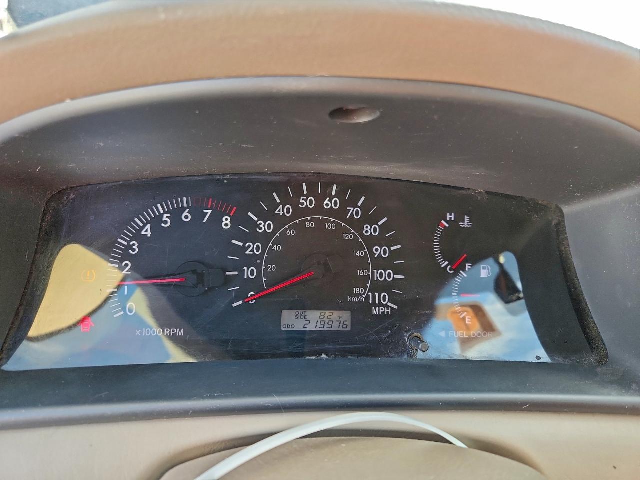 Toyota Corolla Ce Image 11