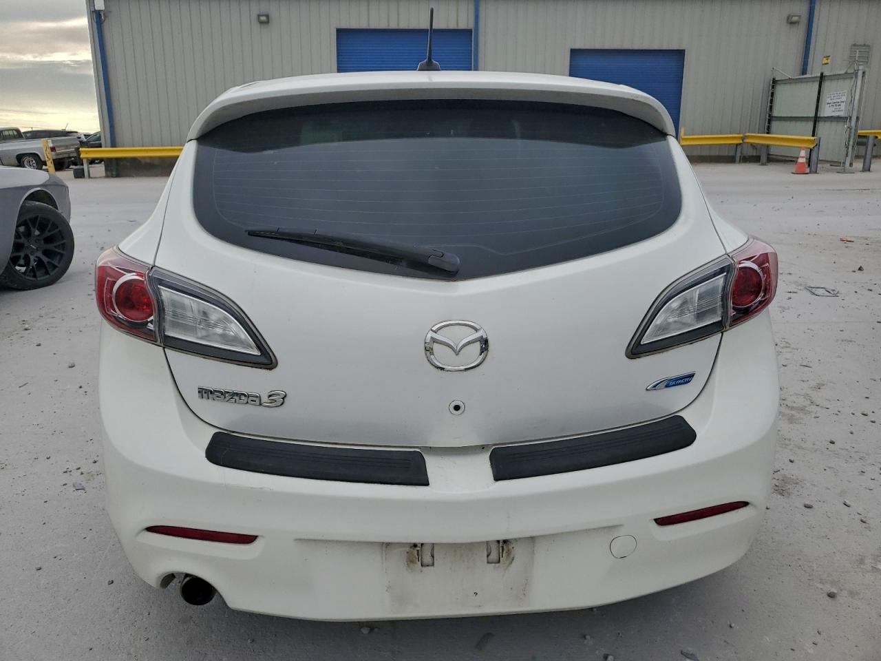 Mazda 3 I Image 8