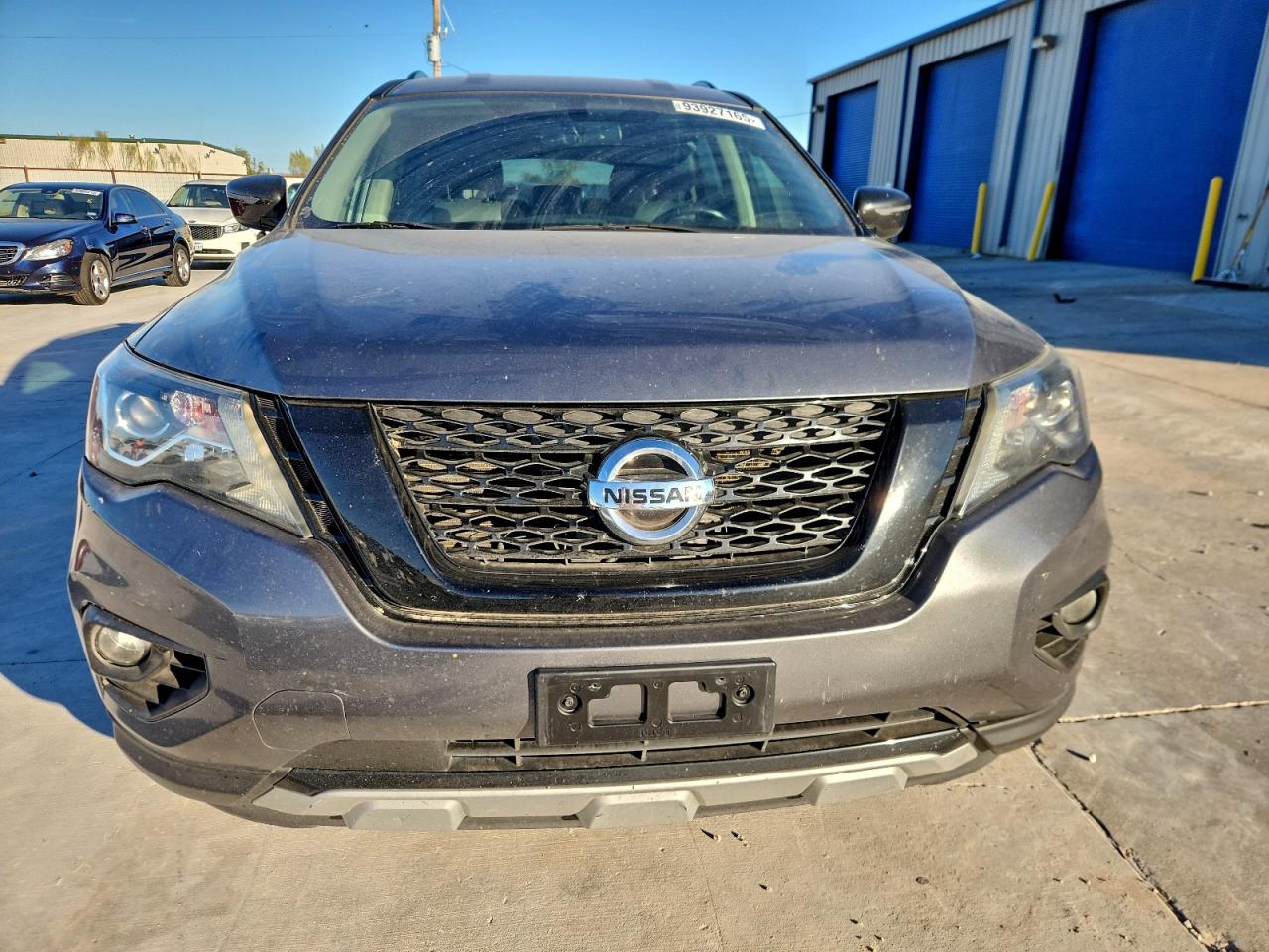 Nissan Pathfinder Sv Image 6