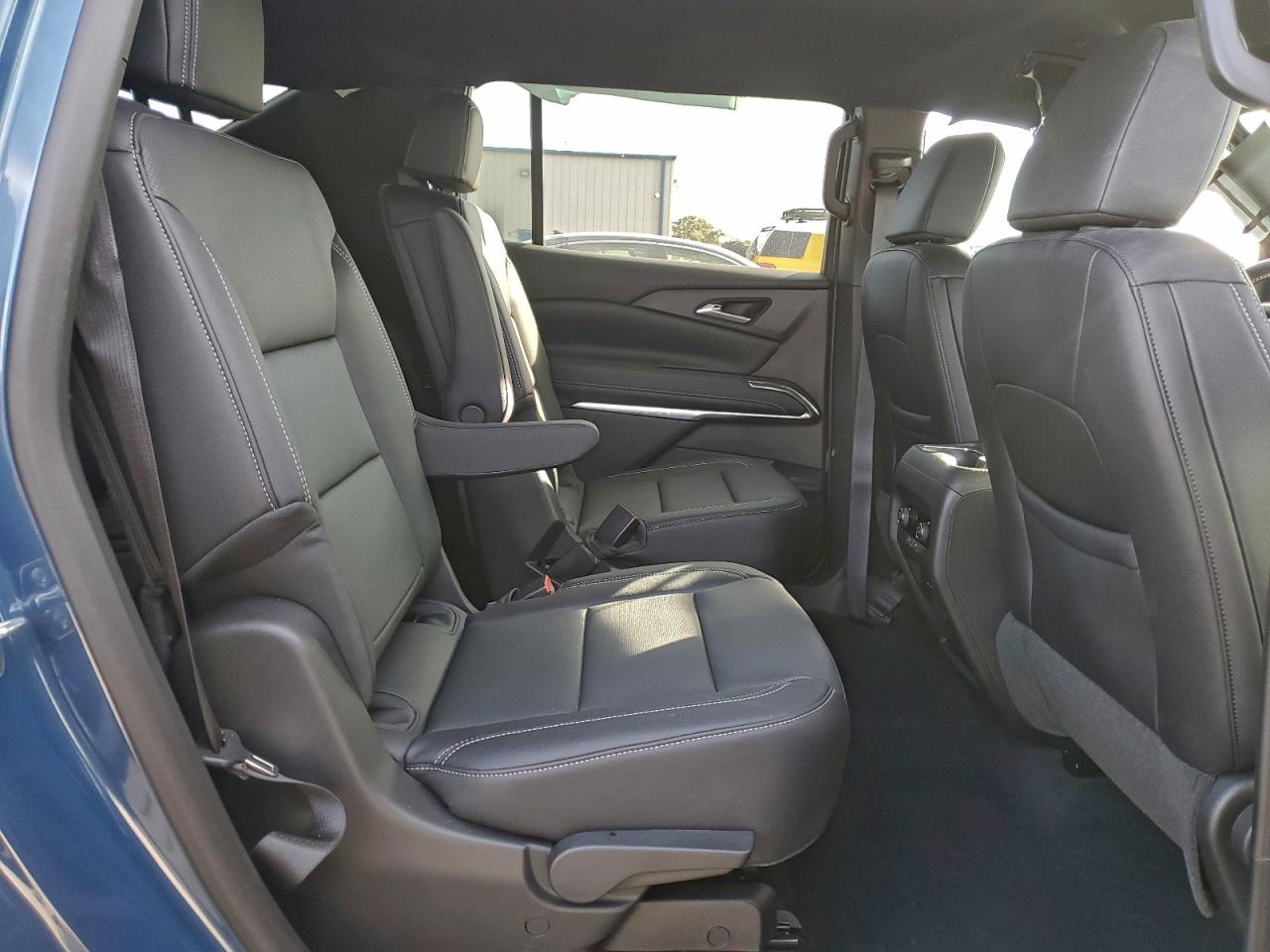 Chevrolet Traverse Lt Image 11