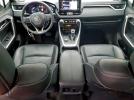 Toyota RAV4 Limited Image 8