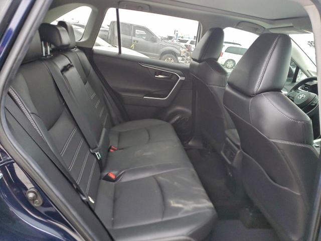 Toyota RAV4 Limited Image 13