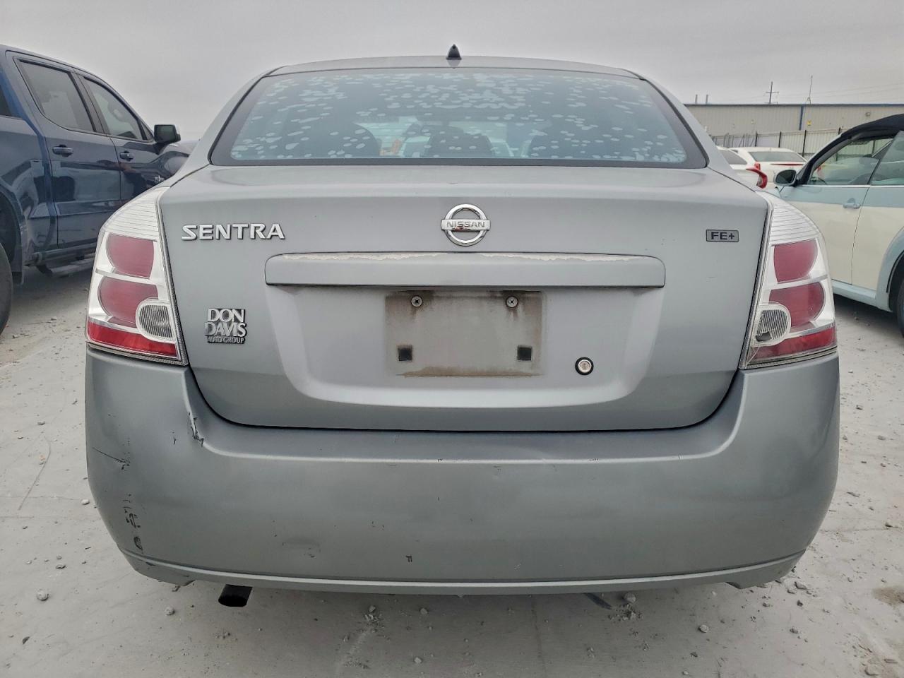 Nissan Sentra 2.0 Image 6