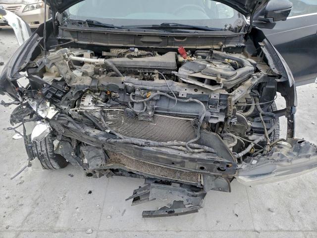 Nissan Rogue S Image 13