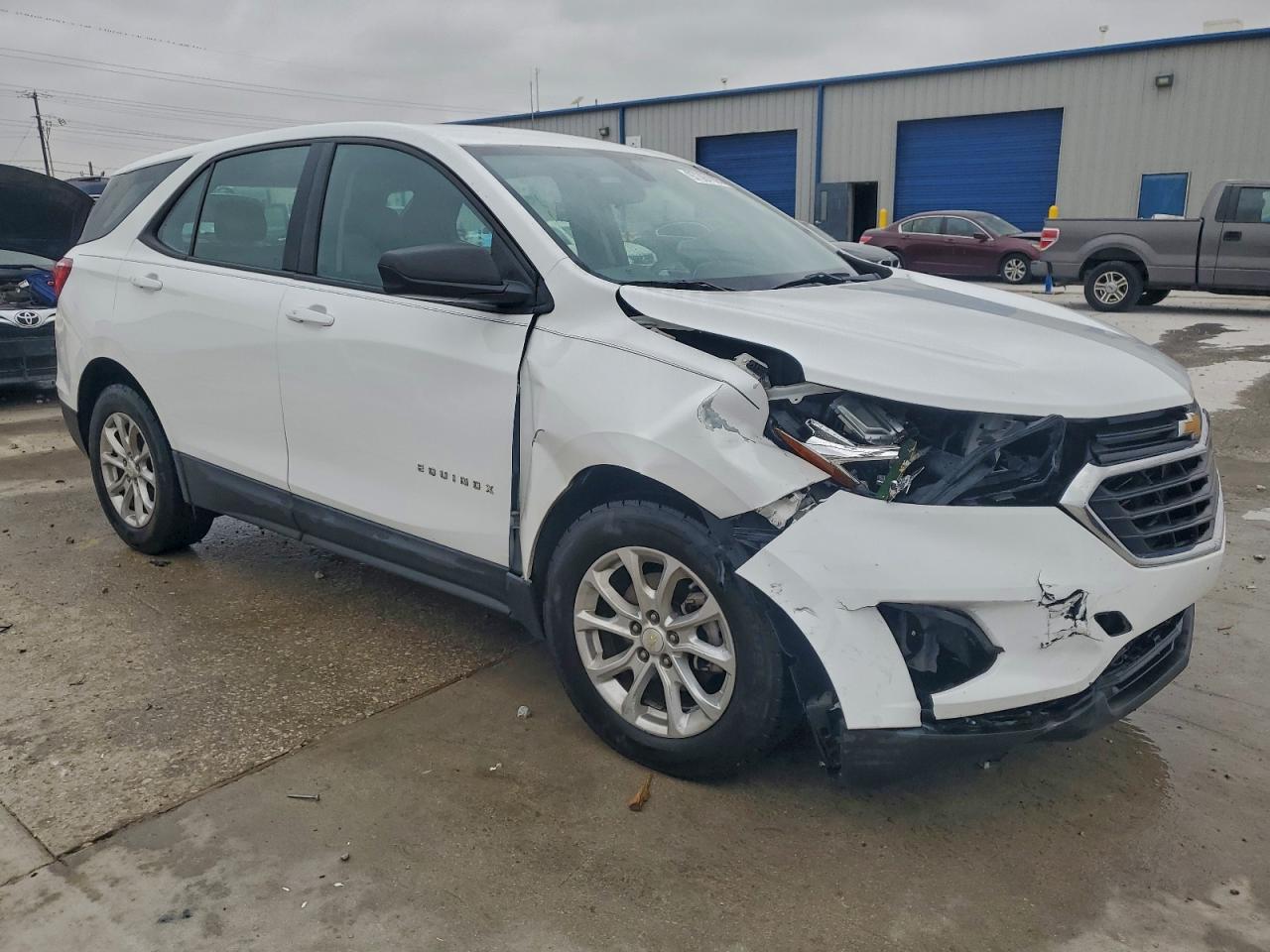 Chevrolet Equinox Ls Image 8