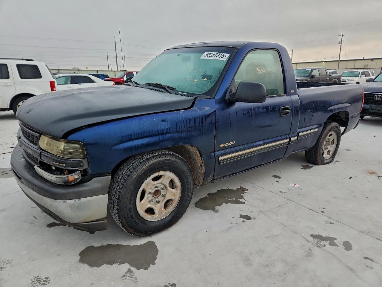 Chevrolet Silverado C1500 Image 1