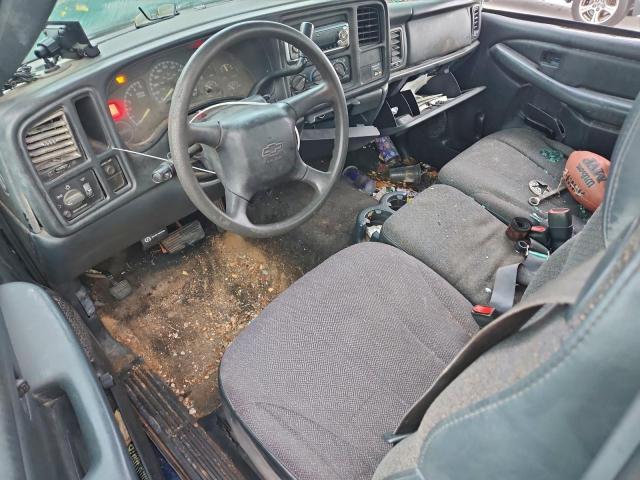 Chevrolet Silverado C1500 Image 3