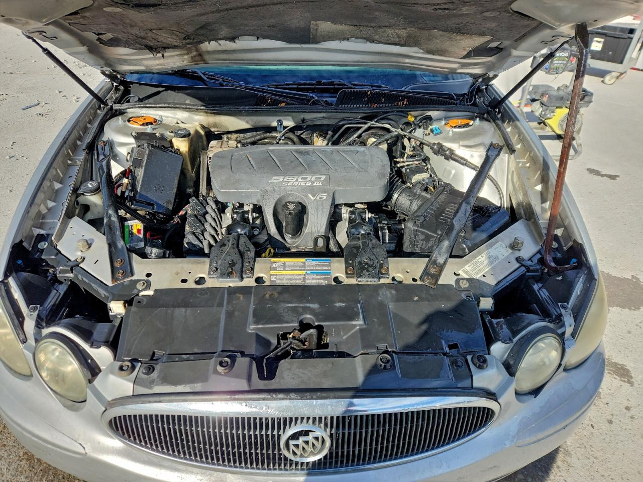 Buick LaCrosse Cxl Image 11