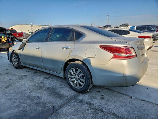 Nissan Altima 2.5 Image 6
