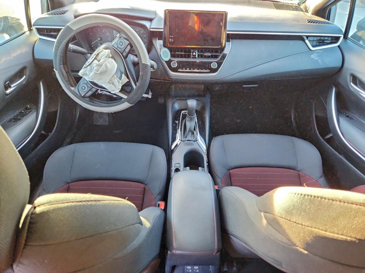 Toyota Corolla Se Image 5