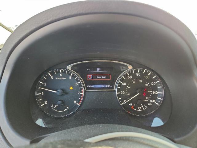 Nissan Altima 2.5 Image 4