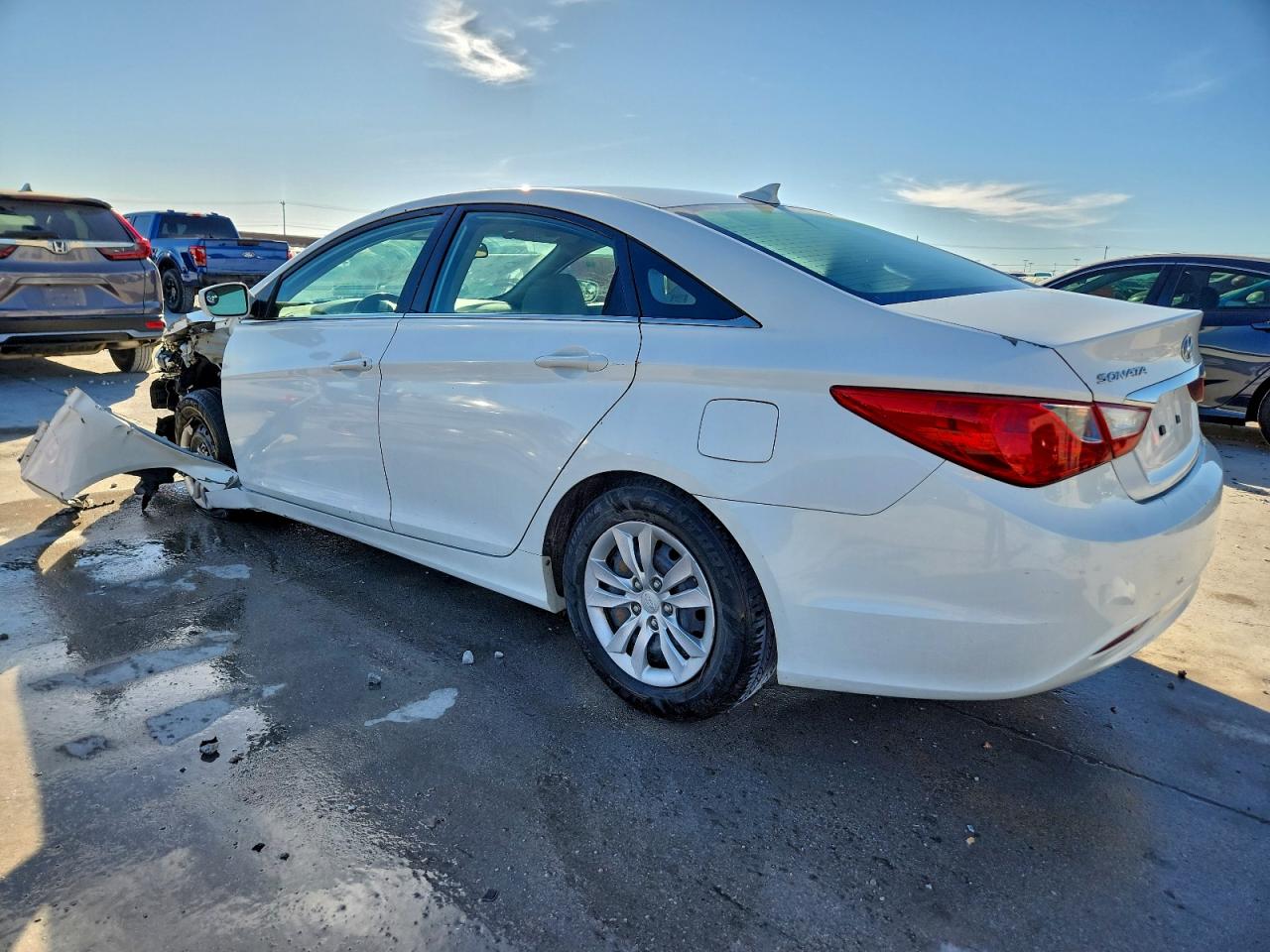 Hyundai SONATA Gls Image 3