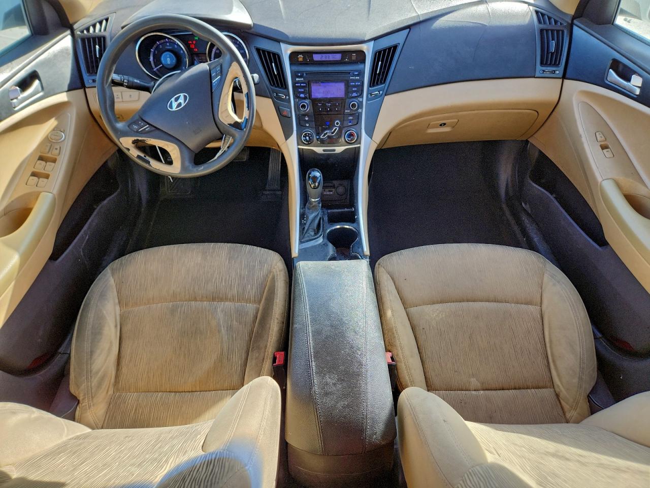 Hyundai SONATA Gls Image 8