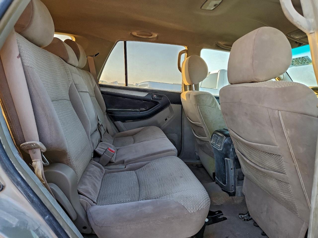 Toyota 4Runner Sr5 Image 8