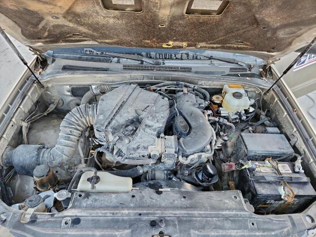 Toyota 4Runner Sr5 Image 13