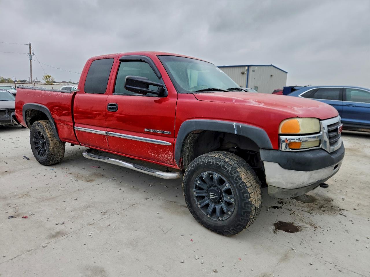 GMC Sierra C2500 Heavy Duty Image 4