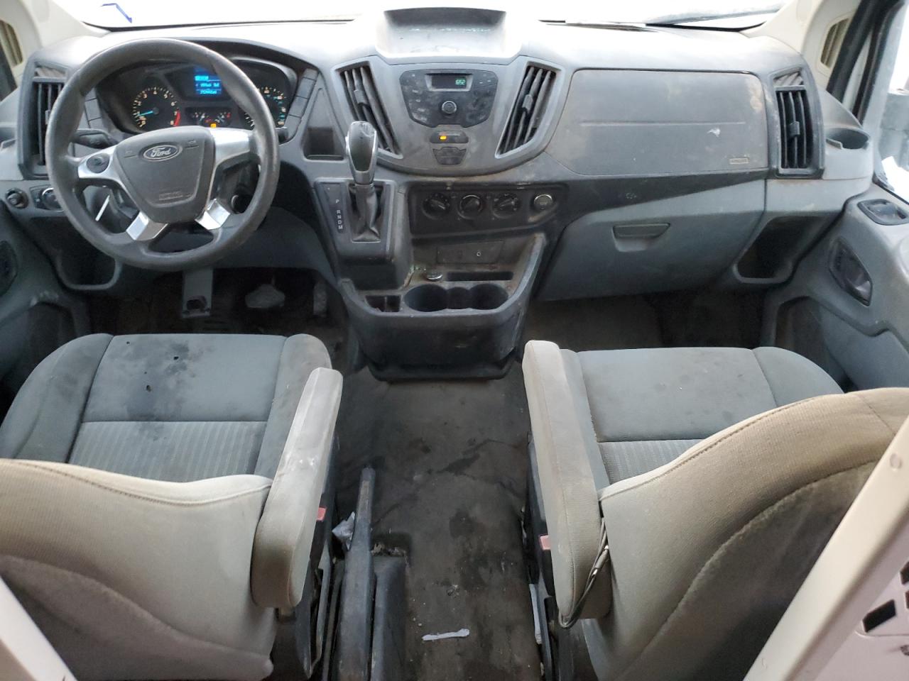 Ford Transit T-250 Image 11